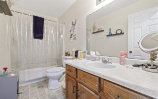 Gold Leaf Carleton Court Dorchester Bathroom